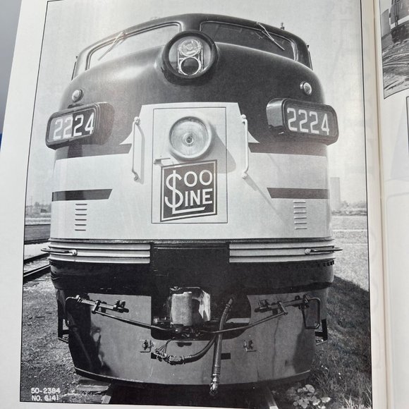 Lot 5 Vintage Railroad Train Magazines 1960 through 1987 - Picture 8 of 16
